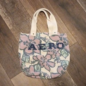 Aeropostale tote